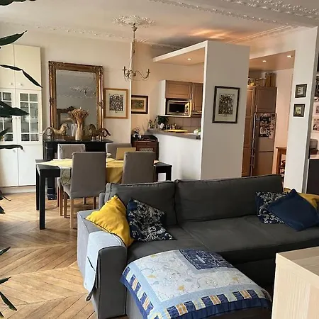 Apartman Xix Siecle *